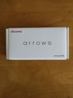 arrows We F-51B ホワイト docomoのサムネイル