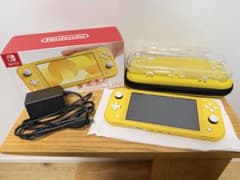 《美品！》Nintendo Switch Lite イエローのサムネイル