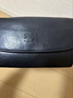 IL BISONTE 長財布 ブラックのサムネイル