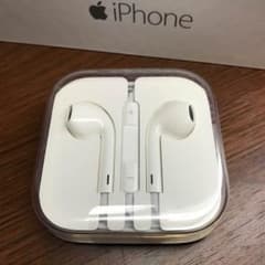 新品未開封 iPhone純正 正規品イヤホン Appleのサムネイル