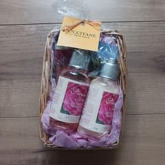 L'OCCITANE Pivoine Flora バスセットのサムネイル