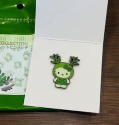 日本館限定　ピンバッジ　万博　ヒジキ　ウチワヒゲムシ　ケース付き　藻キティ　藻類 8*7様 日本館 藻類 ハローキティピンバッジ ヒジキ 万博 藻キティ ヒジキ 8