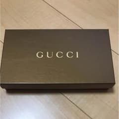 グッチ 空箱のサムネイル