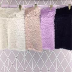 ほぼ未使用BonBon フェザータイトスカート パープルのサムネイル