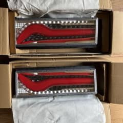 小糸製作所 オールLEDリアコンビネーションランプ 歌舞伎デザインのサムネイル