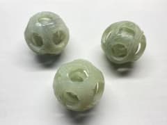 翡翠　置物　多層球　3個セットのサムネイル