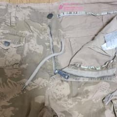 DIESEL迷彩ショートパンツのサムネイル