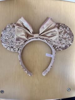 【最終値下げ！】ディズニー ミニー カチューシャ ピンク スパンコールのサムネイル