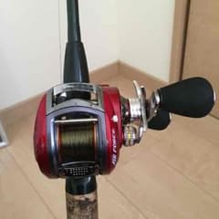ベイトリールのサムネイル