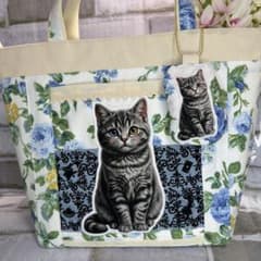 ゆ*ん様 トートバッグ cat インド刺繍リボン - メルカリ