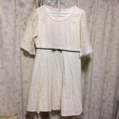 花柄レースワンピースのサムネイル