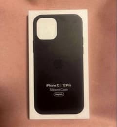 ★正規品★ iPhone 12 / 12 Pro シリコンケース ブラックのサムネイル