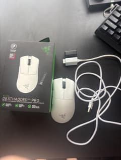 Razer DeathAdder V3 Pro ホワイト8000Hzドングル付きのサムネイル
