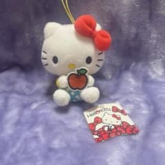 ハローキティぬいぐるみ ストラップ りんご/レトロ - メルカリ