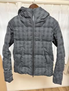 DESCENTE 水沢ダウン チェック柄 ダウンジャケットのサムネイル