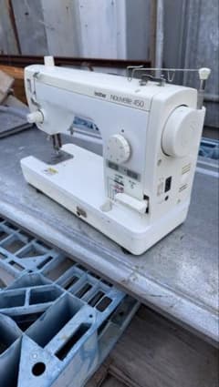 brother Nouvelle 450 電動ミシン ホワイトのサムネイル