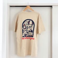the shes gone シズゴの日 Tシャツ ベージュ Lサイズのサムネイル