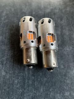 LED ウインカー 冷却ファン・抵抗内蔵  S25ピン角違い(150度)のサムネイル