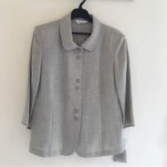 【値下げ】婦人 襟付き薄手ジャケットのサムネイル