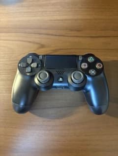 PS4 ワイヤレスコントローラー DUALSHOCK 4 本体のサムネイル