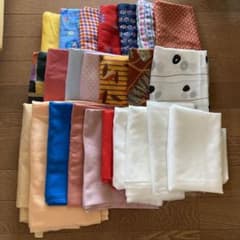 服地　生地ハギレ色々のサムネイル