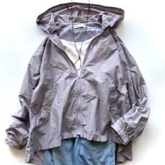 北欧暮らしの道具店　UVカットパーカー　ラベンダー 美品 北欧暮らしの道具店 UVカット パーカー スモーキー ラベンダー