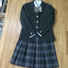 制服のサムネイル
