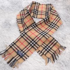 ✨BURBERRY バーバリー✨ノバチェック　カシミヤ１００％　マフラー　１３０のサムネイル