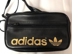 クロミちゃん☆様   adidas アディダス エナメルバッグのサムネイル