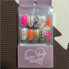 ネイルチップのサムネイル