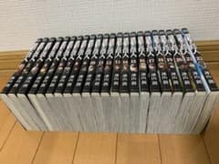 まぁき様専用。進撃の巨人のマンガセットのサムネイル