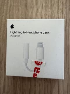 Apple Lightning to 3.5mm ヘッドフォンジャックアダプターのサムネイル