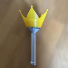 BIGBANG 公式ペンライト 王冠型のサムネイル