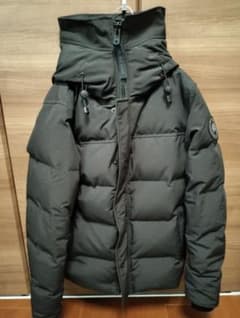 【美品】カナダグース MACMILLAN PARKA BLACK LABELのサムネイル