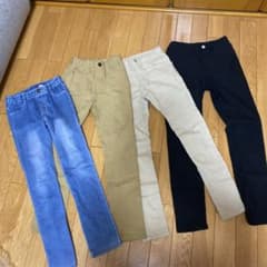 お値下げ　ズボン140センチ4本のサムネイル