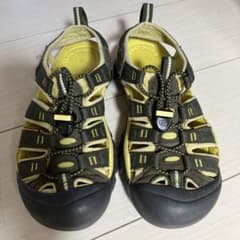 keen 訳ありサンダルのサムネイル