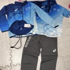 2XS　ASICS 東京2020 ジャージ上下セットのサムネイル
