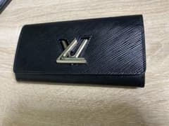 VUITTON、ポルトフォイユ ツイストのサムネイル