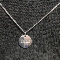 Dior ネックレスのサムネイル