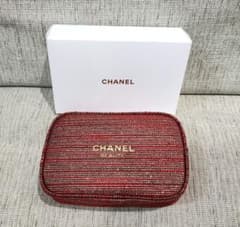 CHANEL　シャネル　クリスマスコフレ　2022 　ポーチ 赤のサムネイル