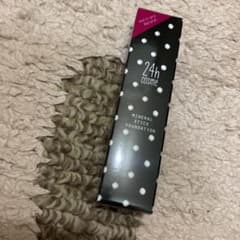 【ぽん様専用】24h cosme ミネラル　スティックファンデ　03ナチュラルのサムネイル