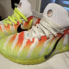 Nike ja3のサムネイル