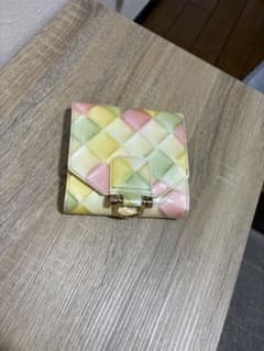 ATAO アタオ 二つ折り財布のサムネイル