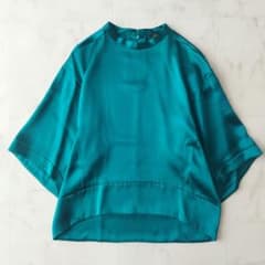 美色シルク100%✨ドゥロワー ブラウス とろみ感 エメラルド 36/S 最 