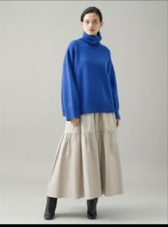 ebure エブール 36 バックサテンシャンタンティアードスカートのサムネイル