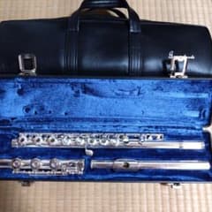 激レア Gemeinhardt フルート リングキー 管楽器 ケース付属 M3S Gemeinhardt フルート H管 リングキー - メルカリ