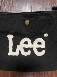 Lee ショルダーバッグ 黒のサムネイル