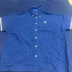 FRED PERRY ネイビー 半袖シャツのサムネイル