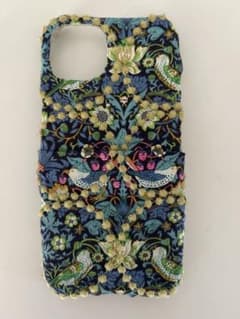 iPhone14ケース　ハンドメイド　リバティ　ミナペルホネンのサムネイル