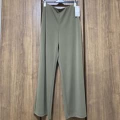 UNIQLO クレープジャージーストレートパンツ オリーブ L